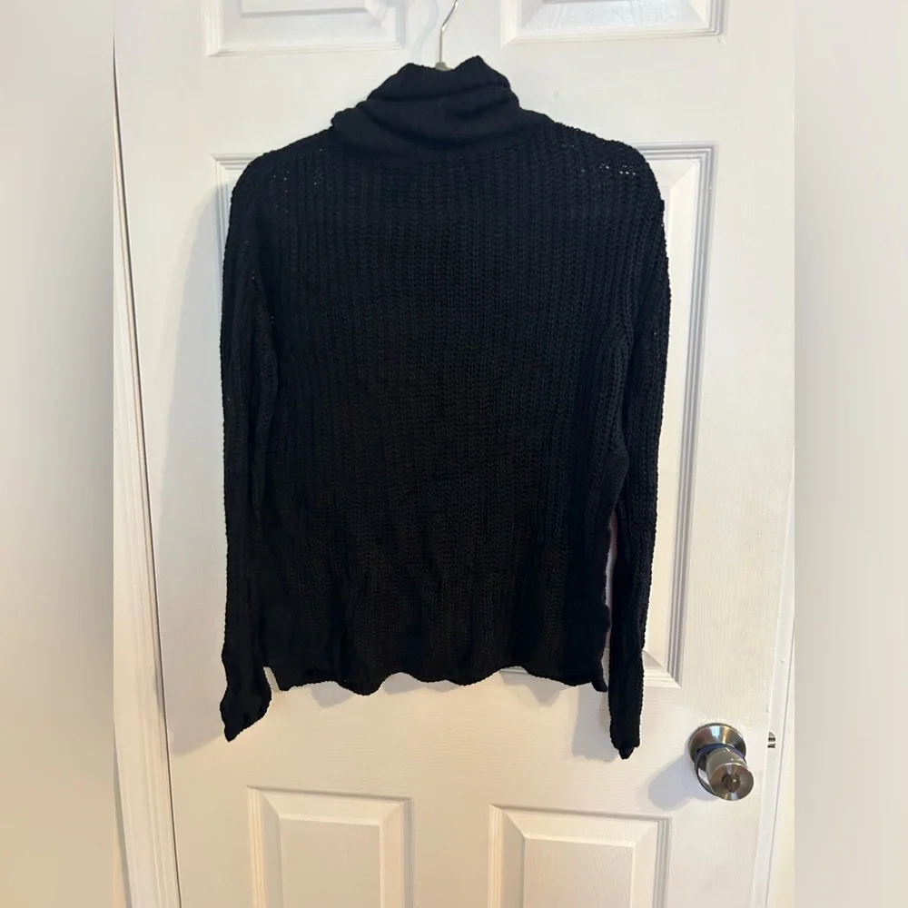 {OLIVACEBOUS} Black turtleneck Sweater - Picture 7 of 9